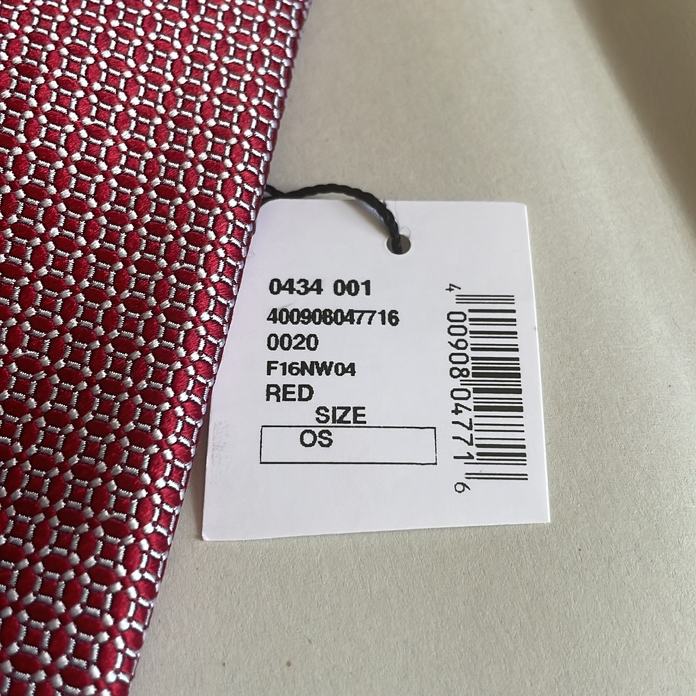 Saks Fifth Avenue Neck Tie - Picture 2 of 6